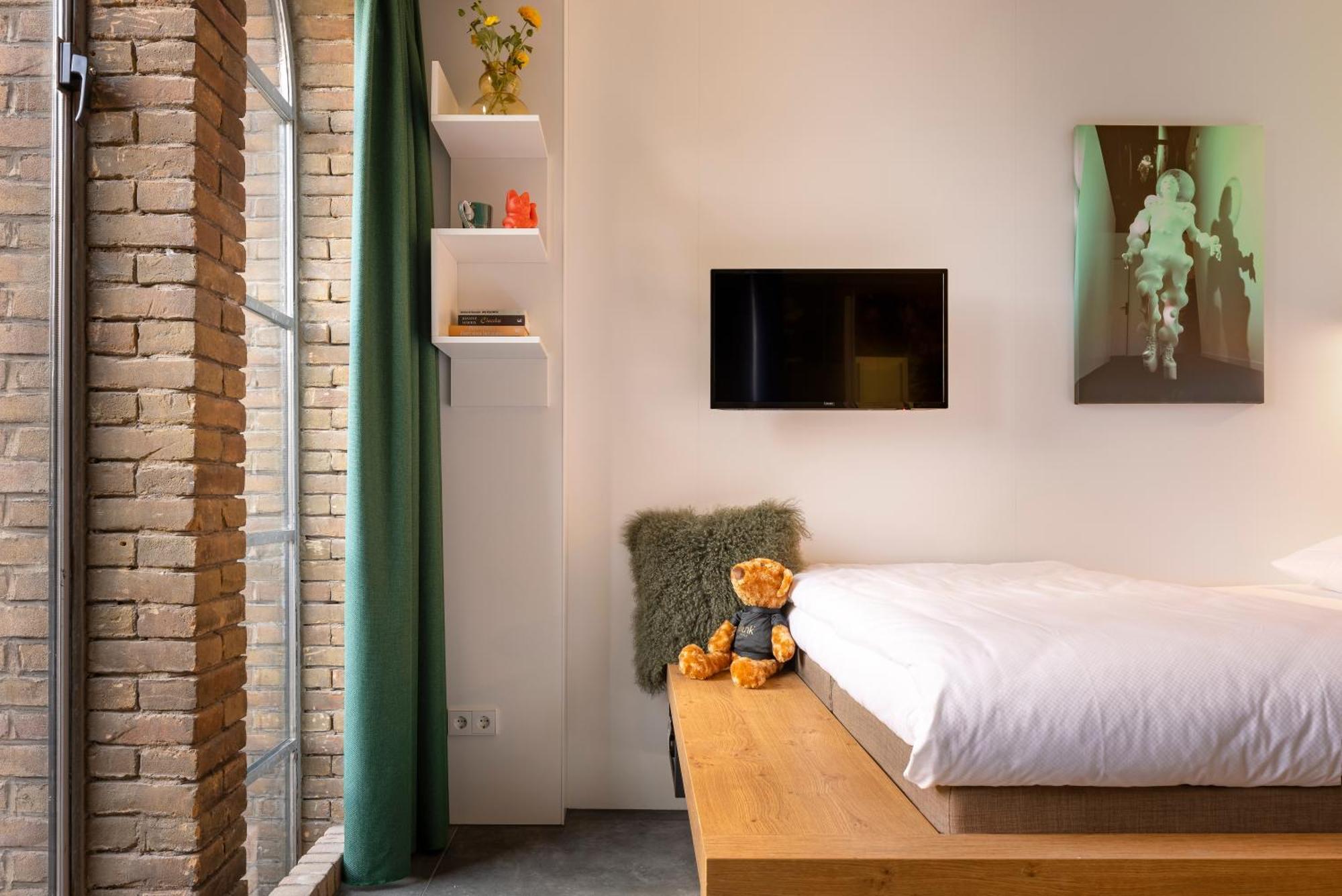 Bunk Hostel Амстердам Екстер'єр фото