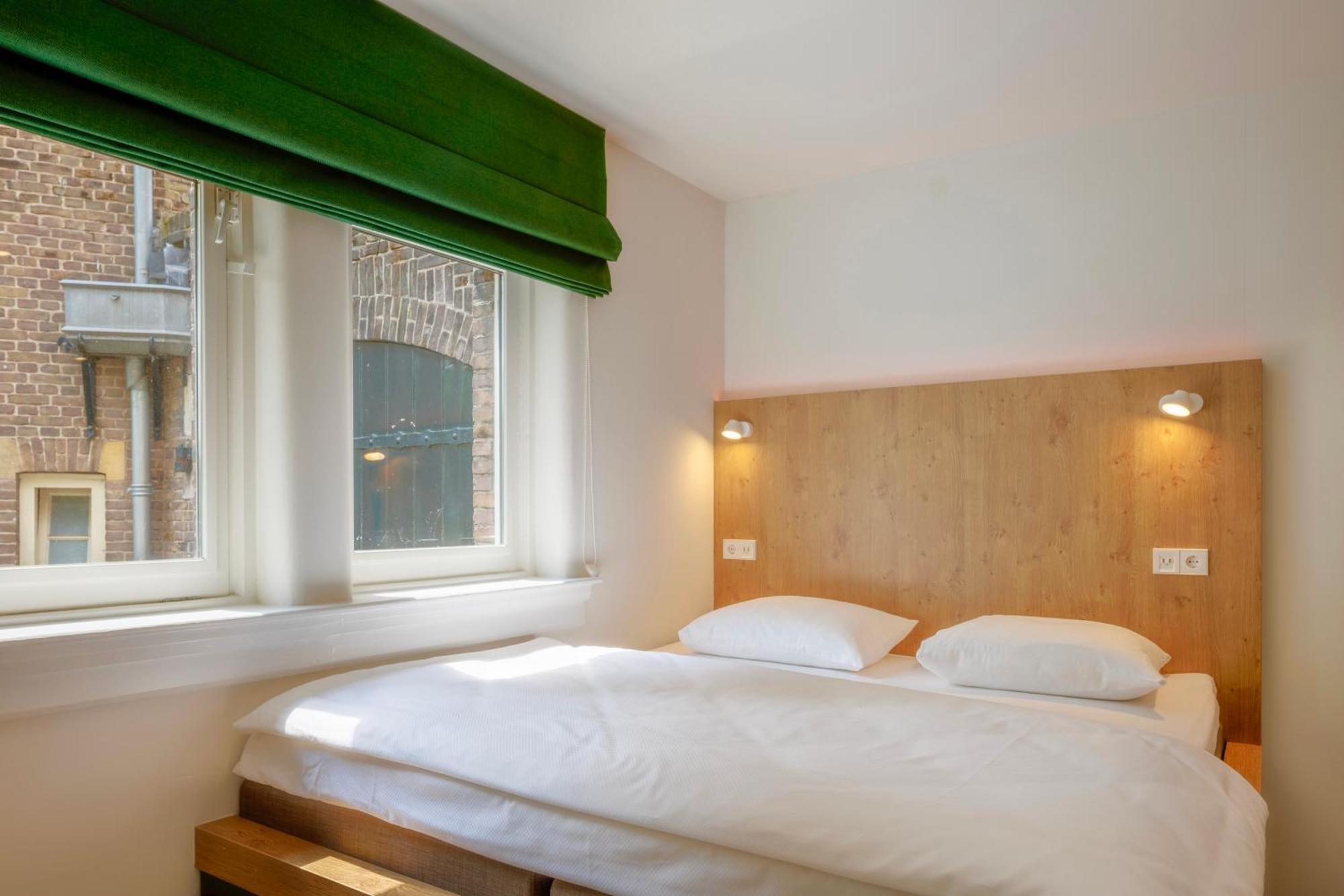 Bunk Hostel Амстердам Екстер'єр фото